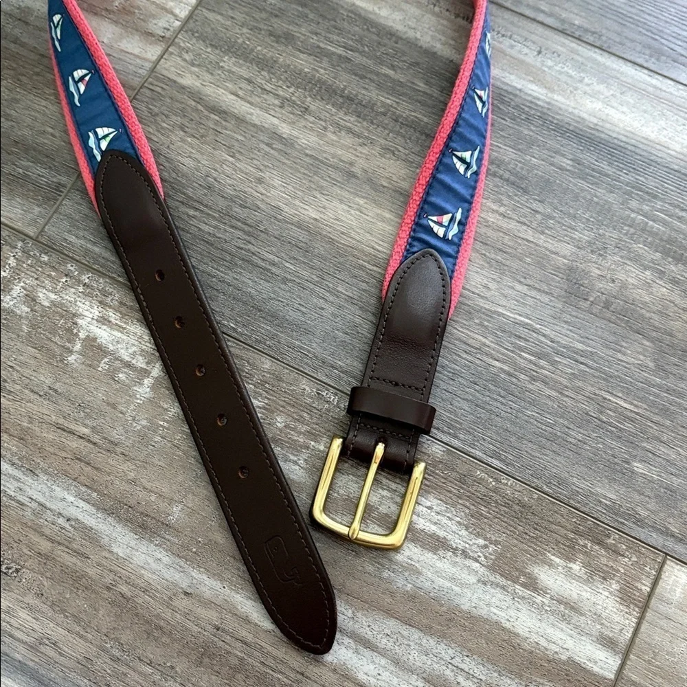 Vinyard Vines Sailboat Belt size 32